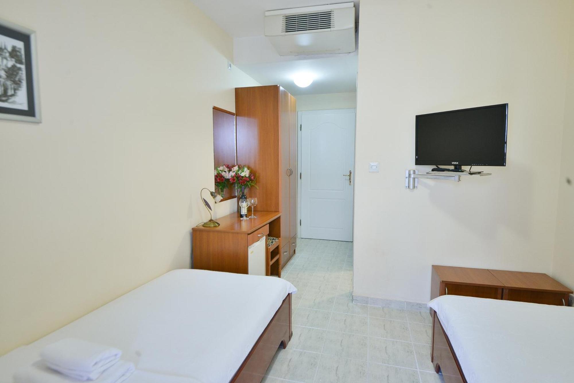 Hotel Podostrog Budva Extérieur photo